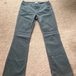 Size 8 Black American Eagle Kick boot stretch